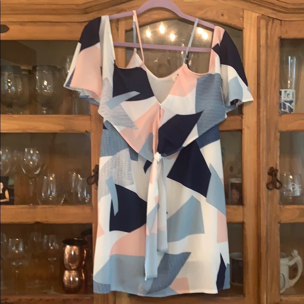 Cute Summer Patterned Shift Dress - image 4